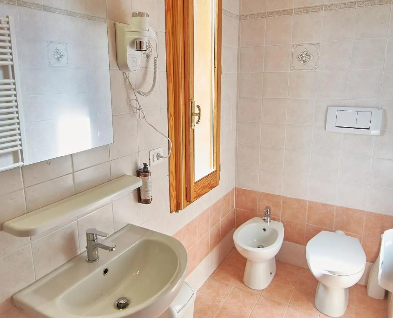 Sottoassisi - Guest House Italia