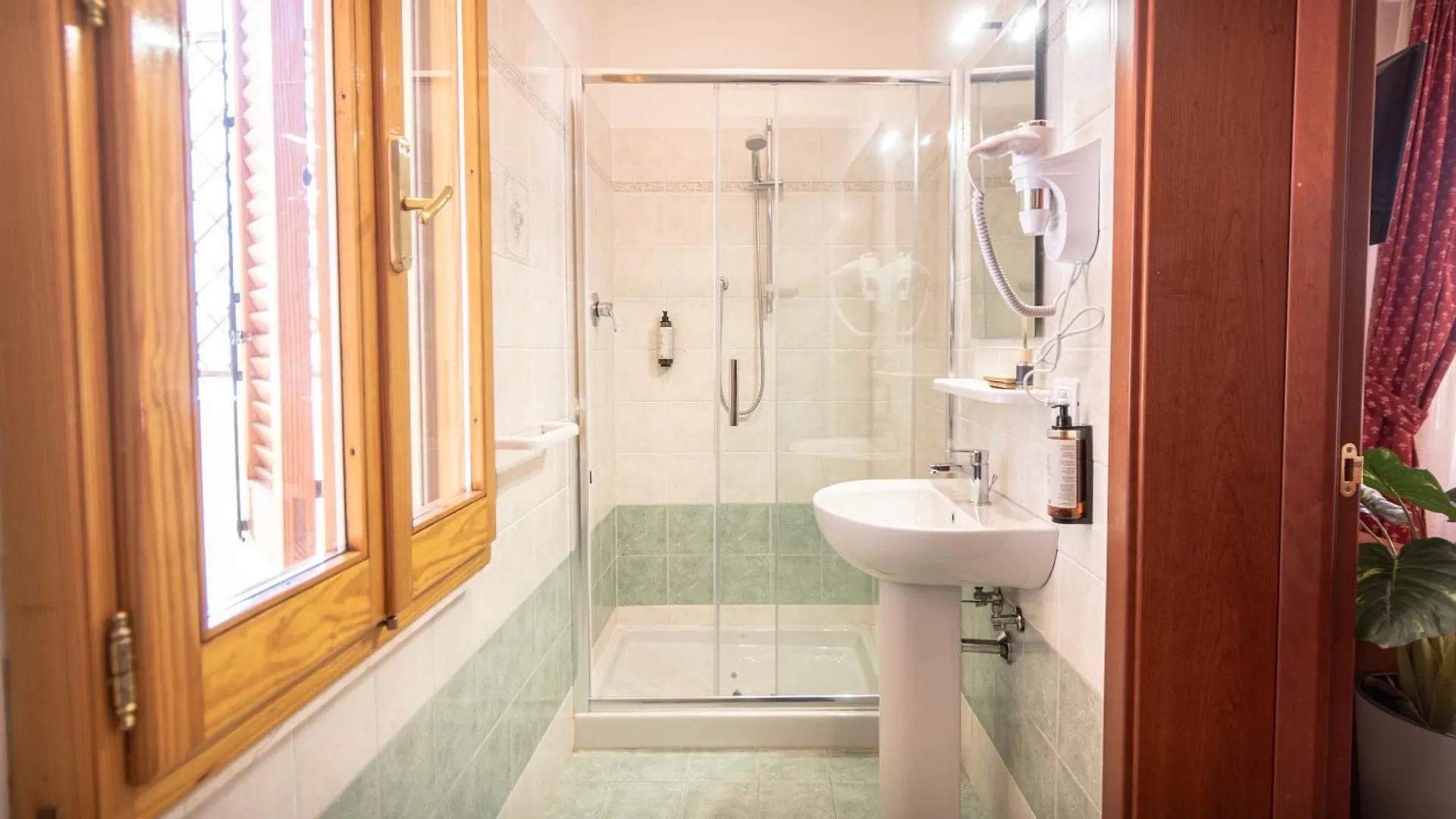 Sottoassisi - Guest House