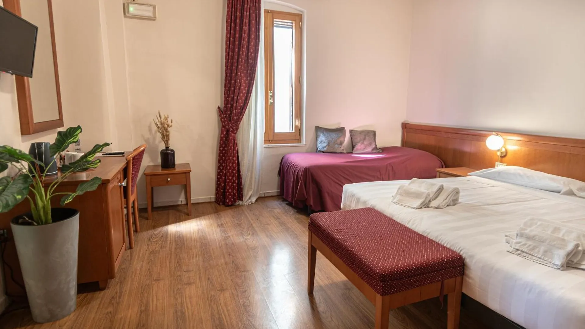 Sottoassisi - Guest House 0*, Assisi Italia