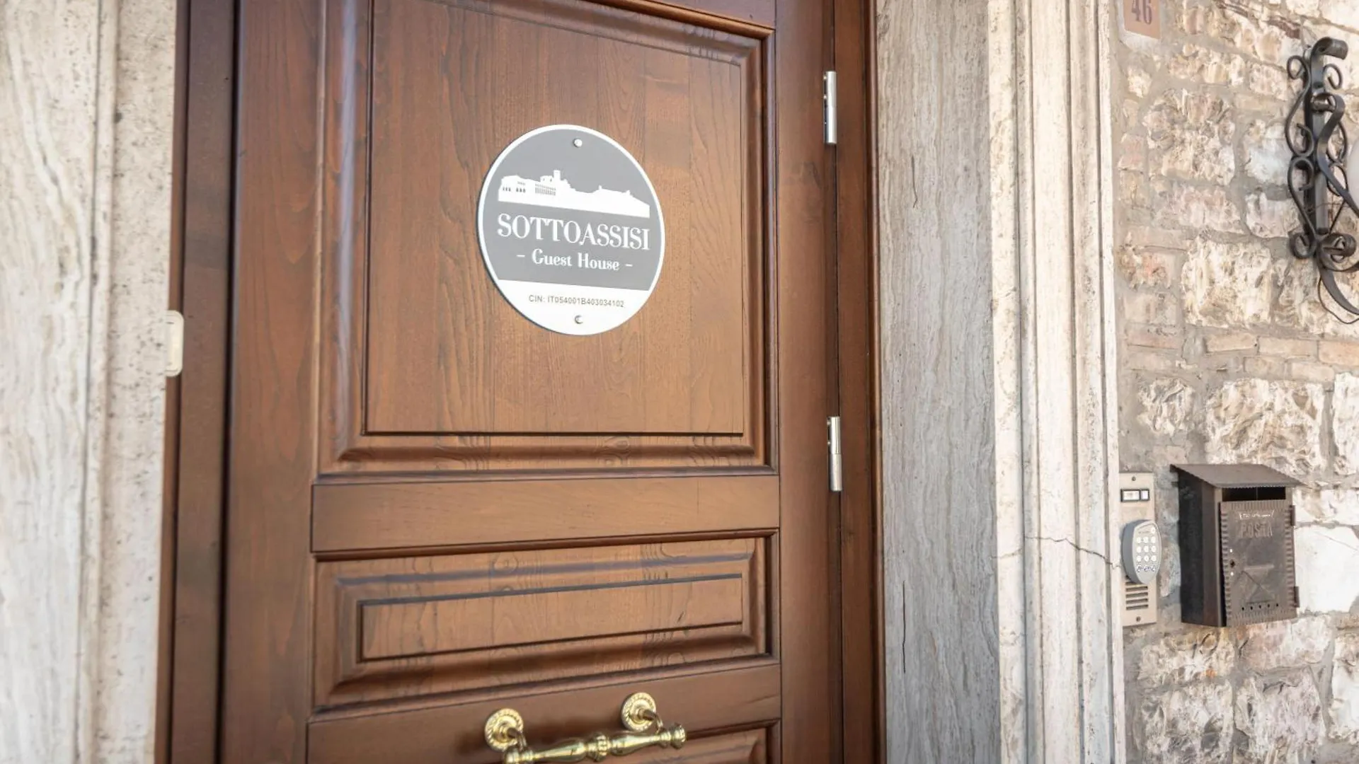 Sottoassisi - Guest House