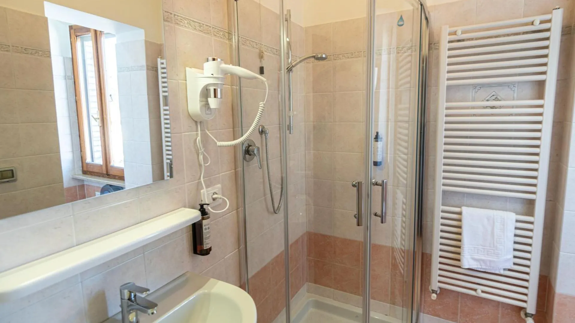 Sottoassisi - Guest House 0*, Assisi Italia